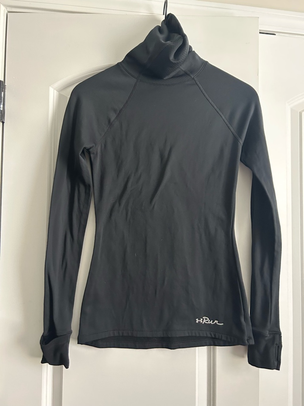 Under Armour Black Women's Long-Sleeve Turtleneck Performance Top